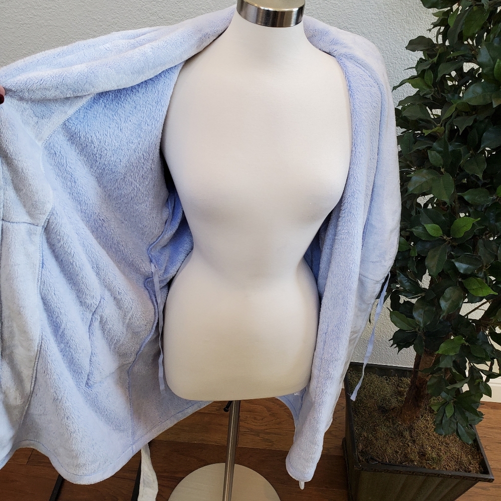 Blue Super Plush Robe - Picture 4 of 8